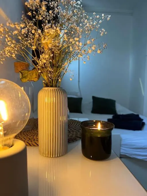 Votre Pied-A-Terre En Plein Paris Apartment France