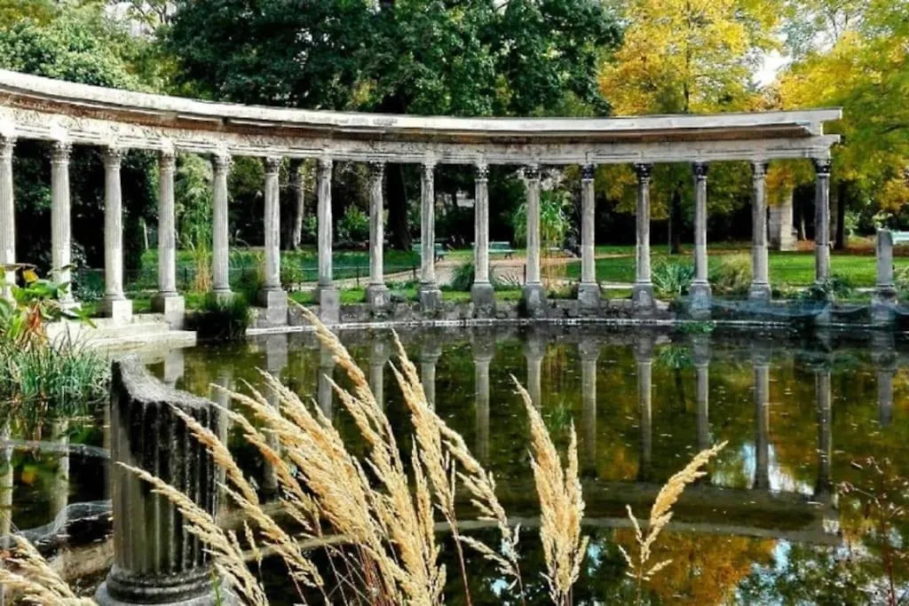 Votre Pied-A-Terre En Plein Paris Lägenhet